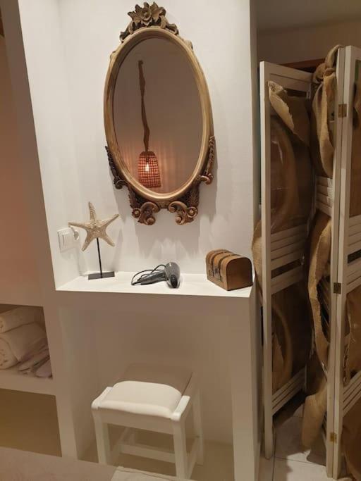 Amalthea Apartment *